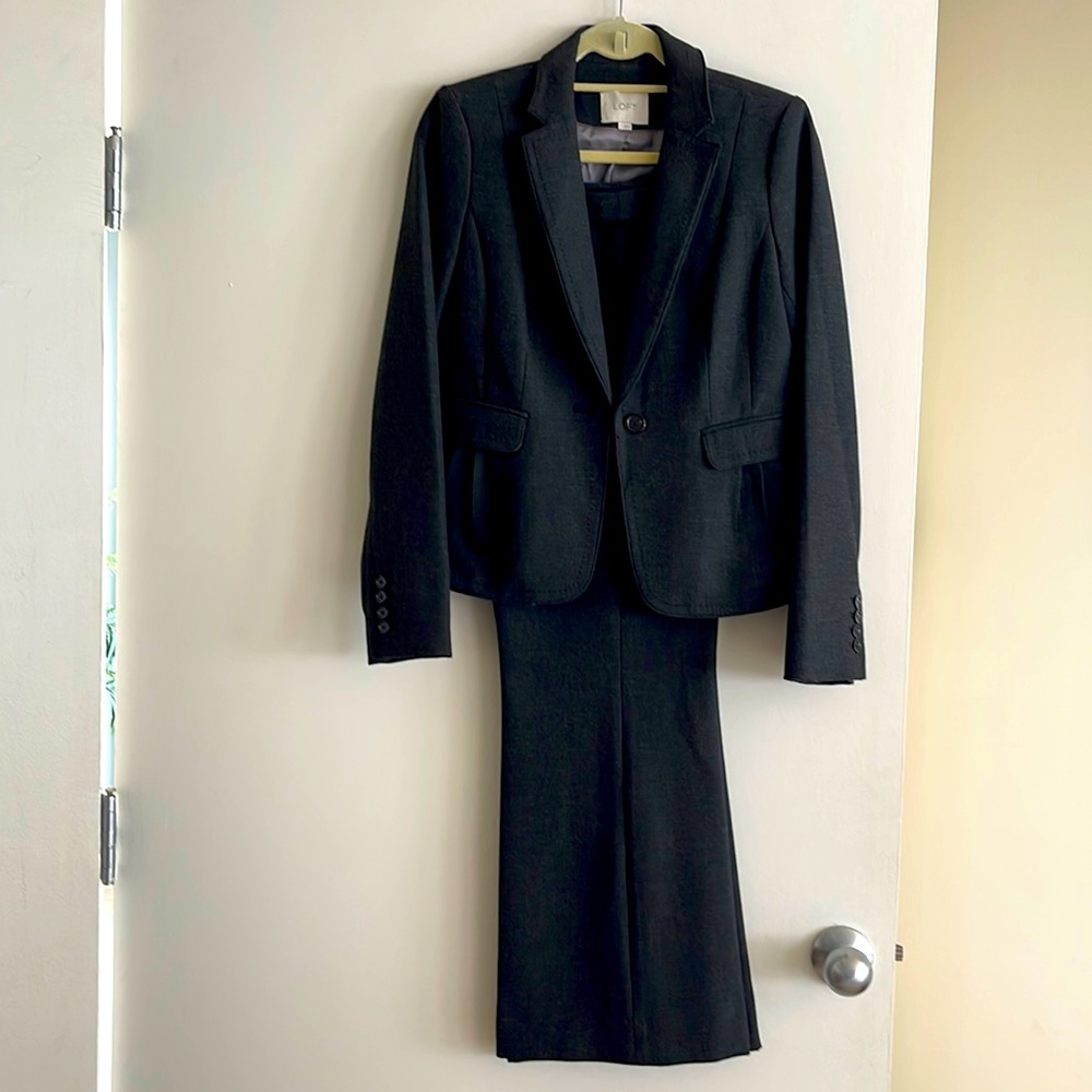 LOFT 2-piece suit